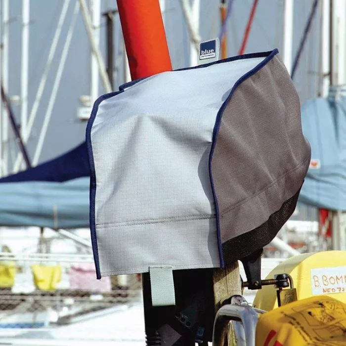 Blue Performance Outboard Engine Cover Size 4 60 x 36 x 36 cm