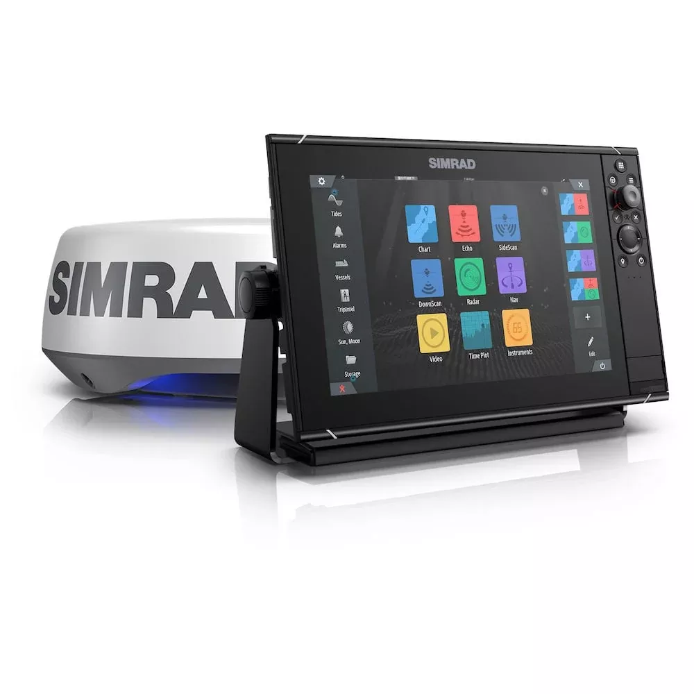 Simrad Nss12 Evo³S and Halo20+ Radar Bundle